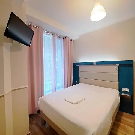 Hotell District Republique