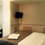 District Republique Hotel Parijs