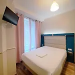 Hotel District Republique