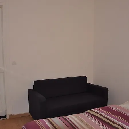 Hotel District République