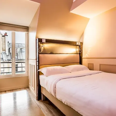District Republique Hotel Paris