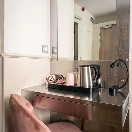 District Republique Hotel Paris