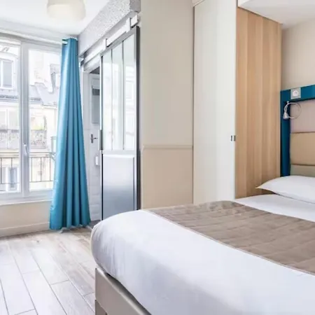 District Republique 2* Paryż