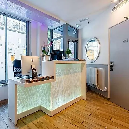 District Republique Hotel Paris