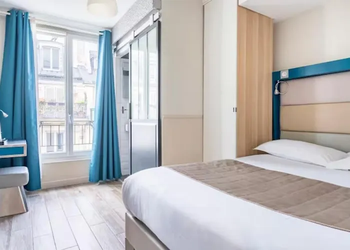 District Republique 2* Parigi