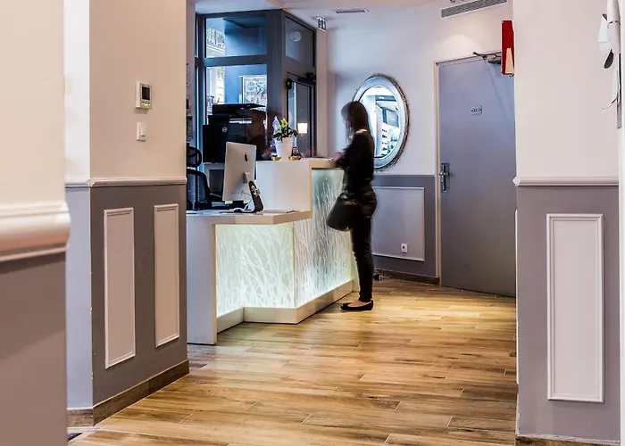 District Republique Hotel