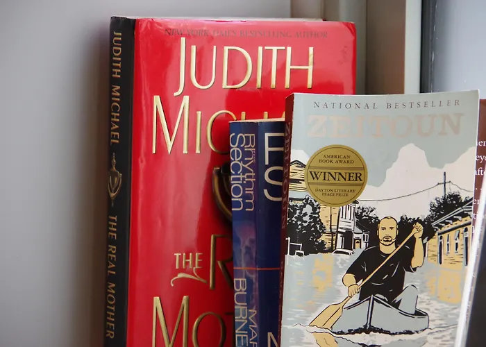 Hotel District Republique