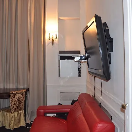 District Republique 2* 巴黎